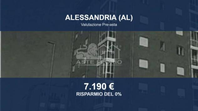 box auto in vendita ad Alessandria in zona Il Cristo