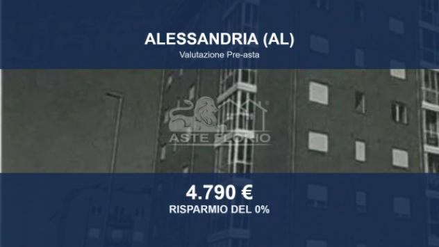 box auto in vendita ad Alessandria in zona Il Cristo