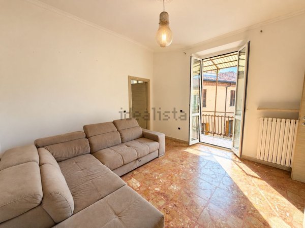appartamento in vendita ad Alessandria in zona Borgo Rovereto