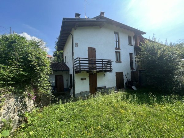 casa indipendente in vendita a Portula