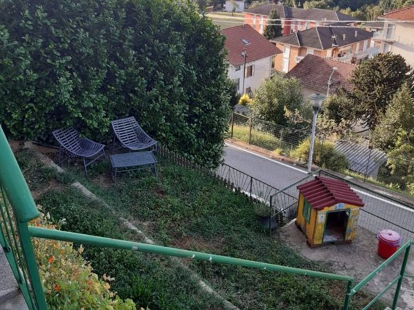 casa indipendente in vendita a Pralungo