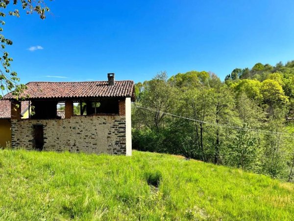 casa indipendente in vendita a Pralungo