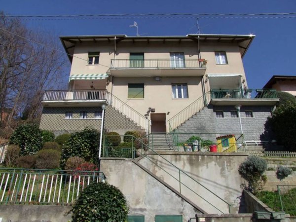 casa indipendente in vendita a Pralungo