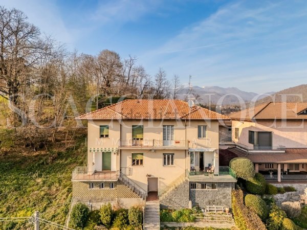 casa semindipendente in vendita a Pralungo