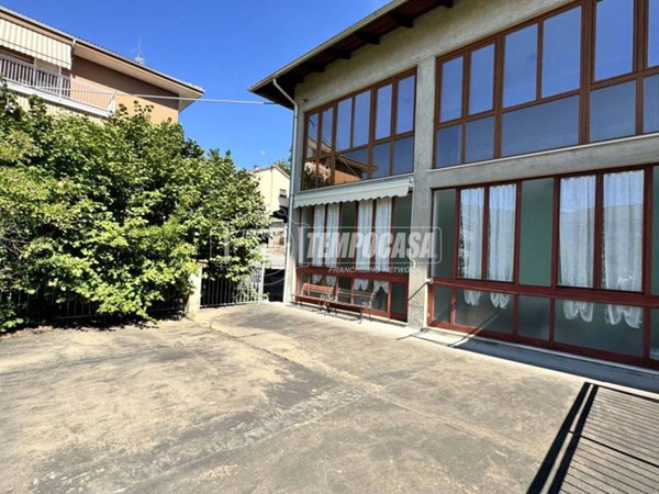 casa indipendente in vendita a Pralungo