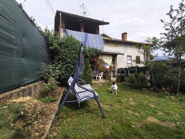 casa indipendente in vendita a Pralungo