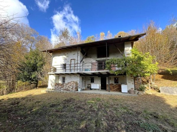 casa indipendente in vendita a Pralungo