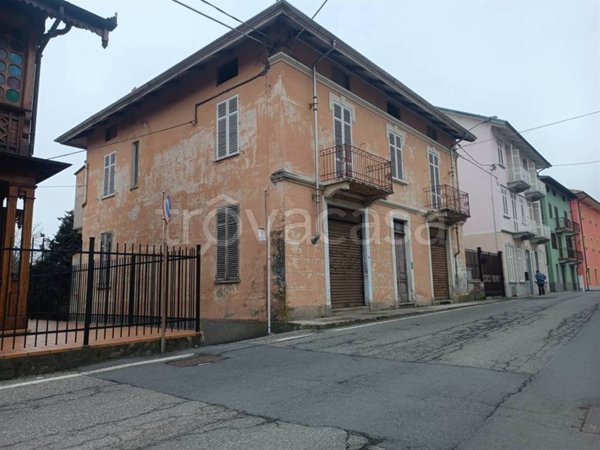 casa indipendente in vendita a Pralungo