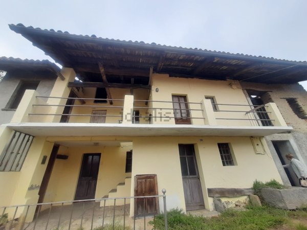 casa indipendente in vendita a Pralungo in zona Sant'Eurosia