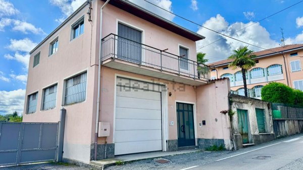 casa indipendente in vendita a Pralungo