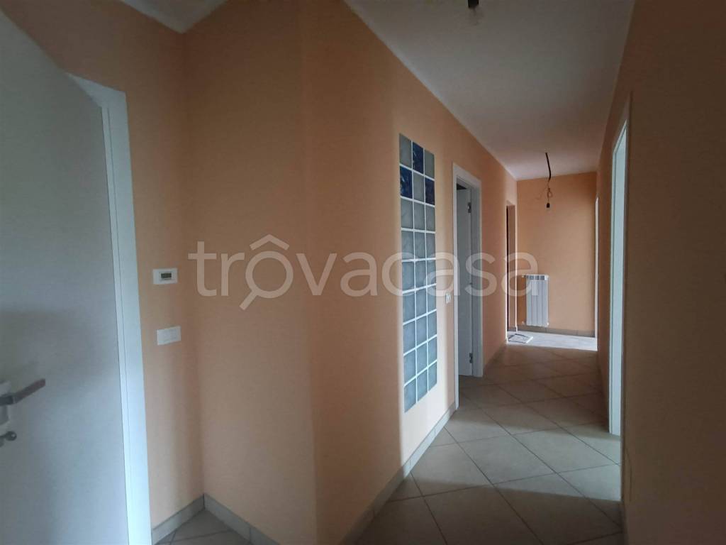 appartamento in vendita a Pralungo