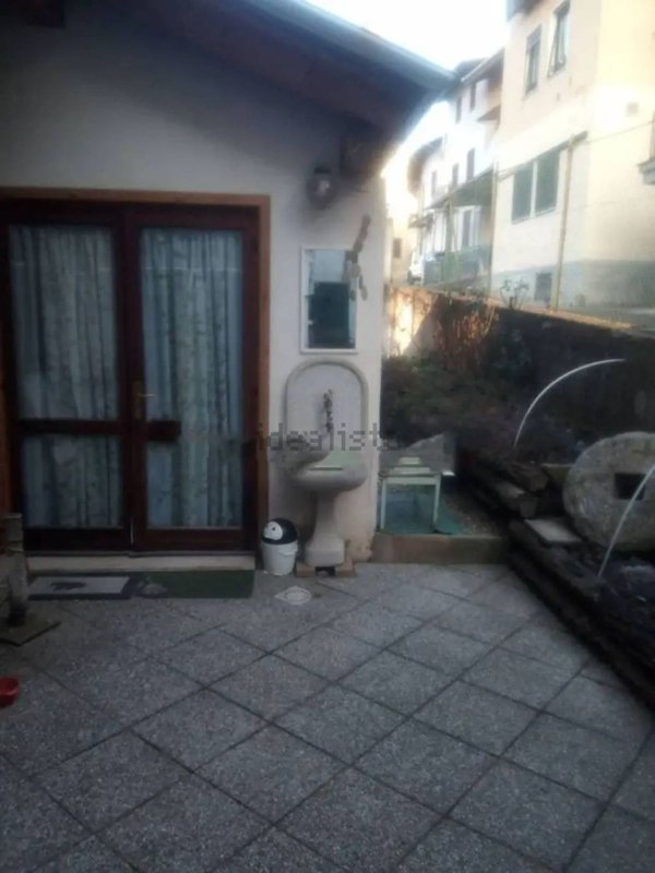 casa indipendente in vendita a Pray