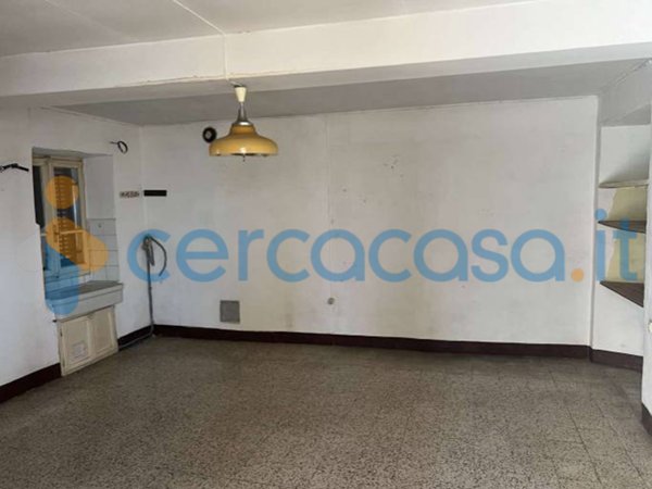 casa indipendente in vendita a Pray
