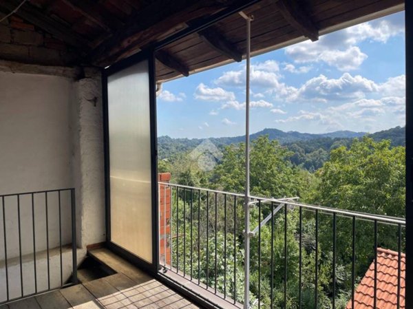 casa indipendente in vendita a Pray