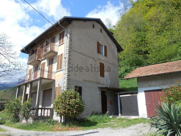 appartamento in vendita a Pray