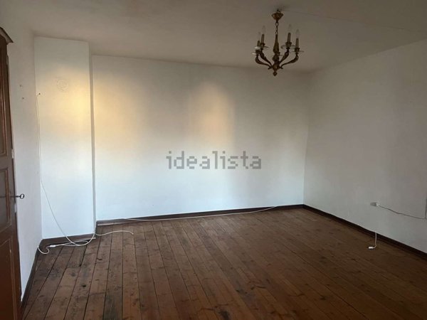 casa indipendente in vendita a Pray