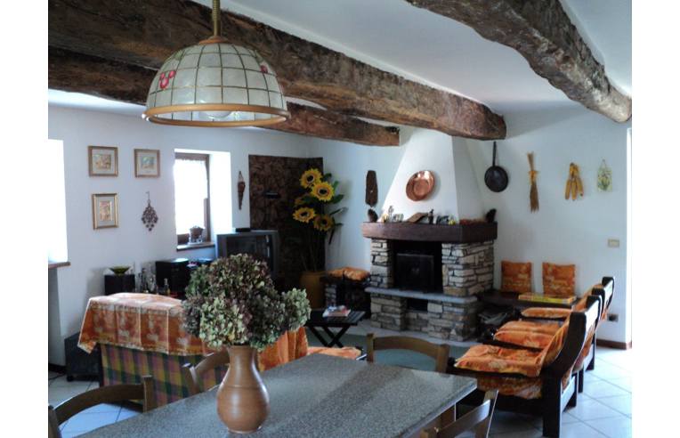 casa indipendente in vendita a Pray