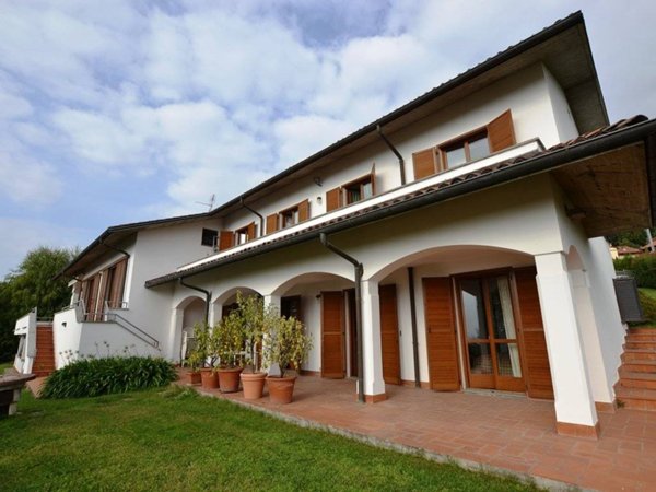 casa indipendente in vendita a Ronco Biellese