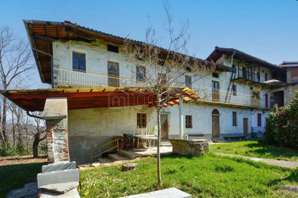 casa indipendente in vendita a Ronco Biellese in zona San Carlo