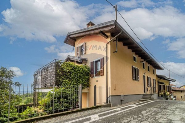 casa indipendente in vendita a Ronco Biellese