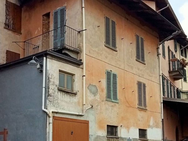 casa semindipendente in vendita a Ronco Biellese