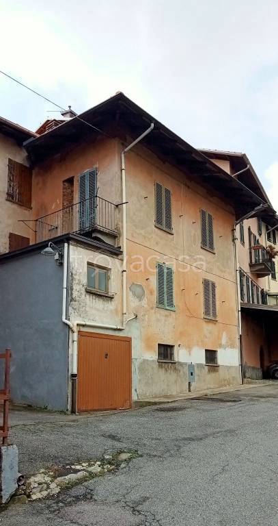 casa indipendente in vendita a Ronco Biellese