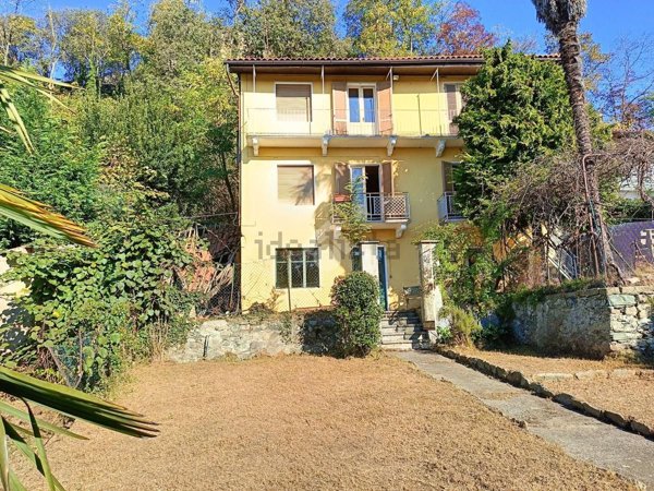casa indipendente in vendita a Roppolo