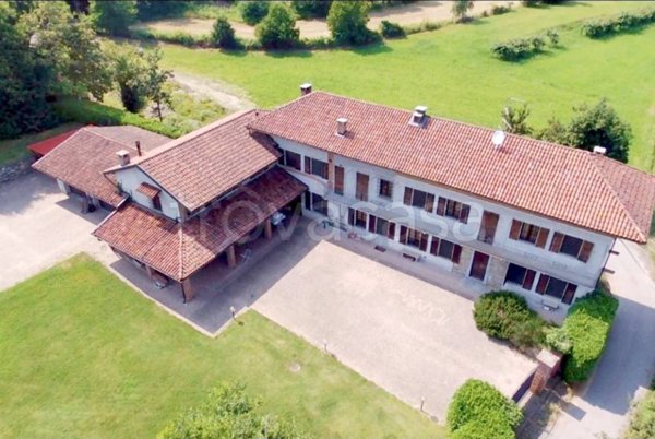 casa indipendente in vendita a Roppolo