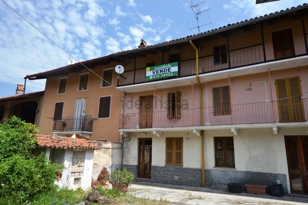 casa indipendente in vendita a Roppolo