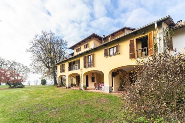 casa indipendente in vendita a Roppolo