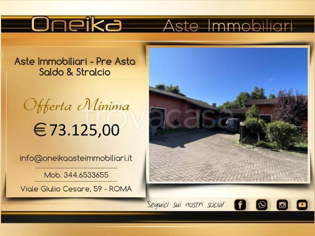 casa indipendente in vendita a Roppolo in zona Castello