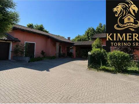 casa indipendente in vendita a Roppolo in zona Castello