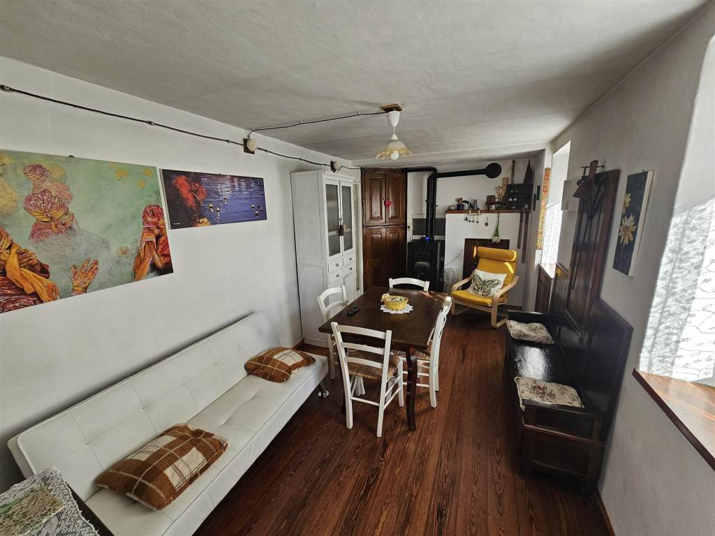 appartamento in vendita a Rosazza