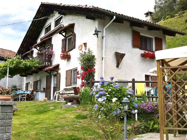 casa indipendente in vendita a Sagliano Micca