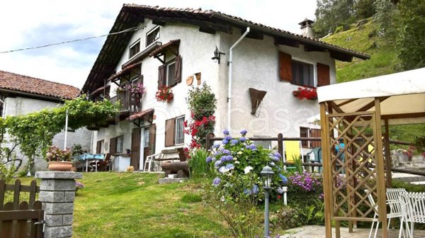 casa indipendente in vendita a Sagliano Micca