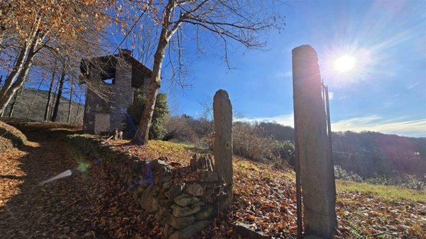 casale in vendita a Sagliano Micca