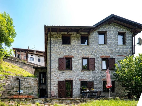 casa indipendente in vendita a Sagliano Micca