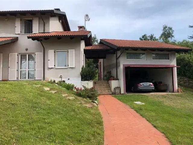 casa indipendente in vendita a Sala Biellese