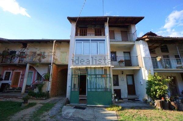 casa indipendente in vendita a Sala Biellese
