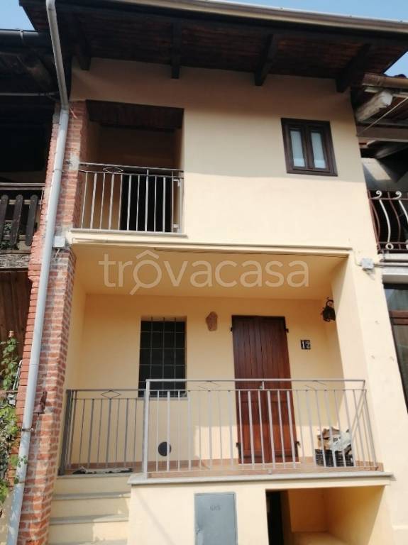 casa indipendente in vendita a Sala Biellese