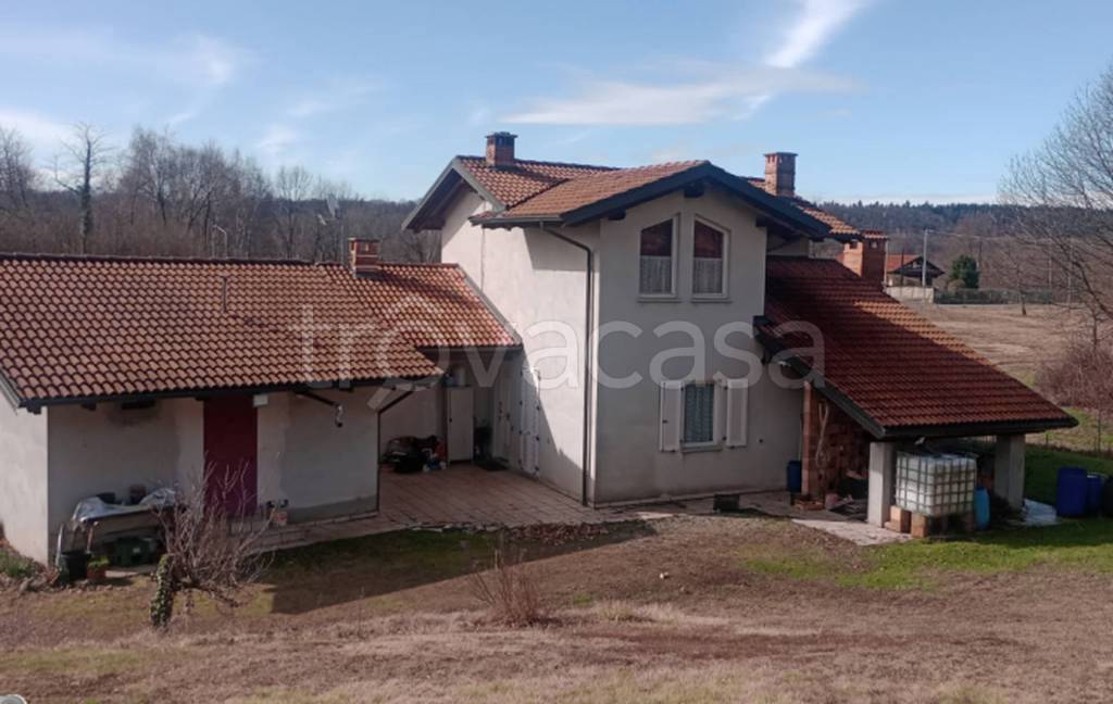 casa indipendente in vendita a Sala Biellese