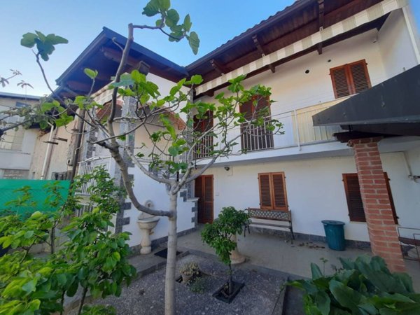 casa indipendente in vendita a Sala Biellese