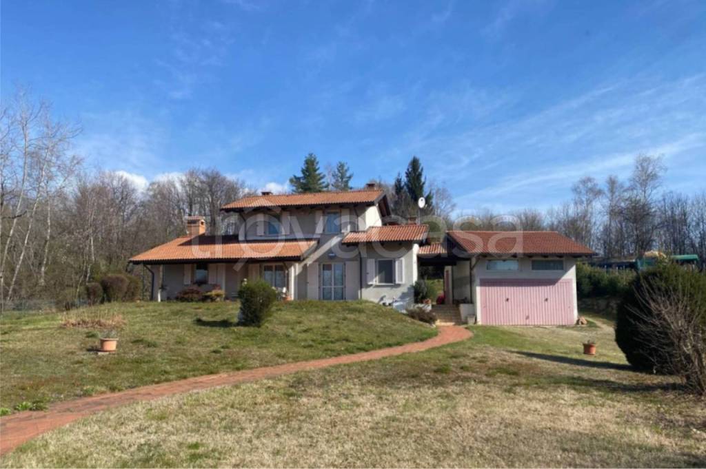 casa indipendente in vendita a Sala Biellese