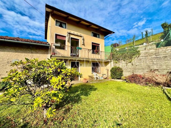 casa indipendente in vendita a Sala Biellese