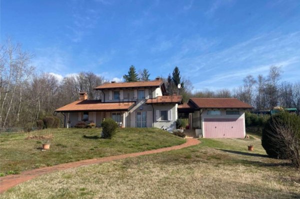 casa indipendente in vendita a Sala Biellese