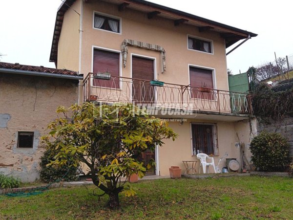casa indipendente in vendita a Sala Biellese
