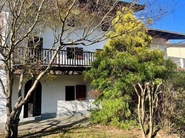 casa indipendente in vendita a Sala Biellese