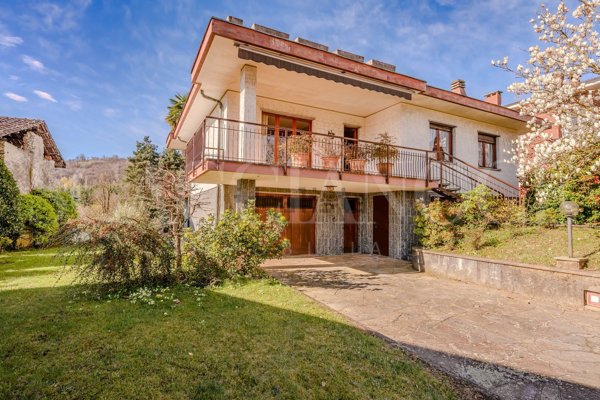 casa indipendente in vendita a Sala Biellese