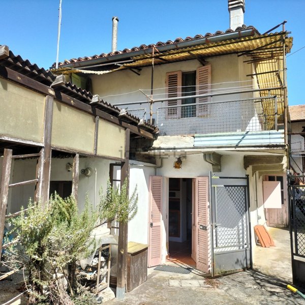 casa indipendente in vendita a Sala Biellese
