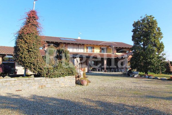 casa indipendente in vendita a Salussola